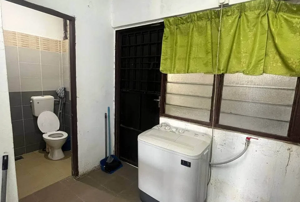 teres-2-tingkat-untuk-dijual-taman-rakyat-kamunting-09