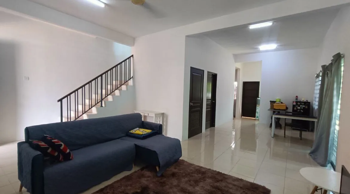 teres-dua-tingkat-corner-lot-bandar-universiti-lakeville-seri-iskandar-12