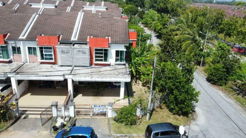 teres-dua-tingkat-corner-lot-bandar-universiti-lakeville-seri-iskandar-24