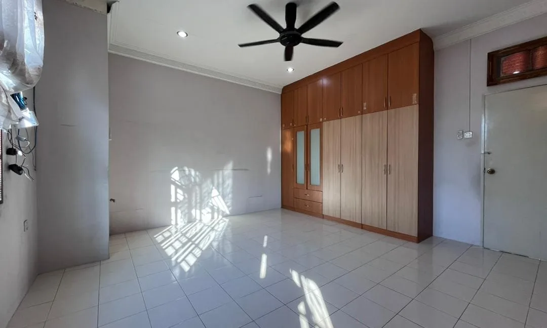 teres-dua-tingkat-corner-lot-untuk-dijual-taman-anda-ipoh-19