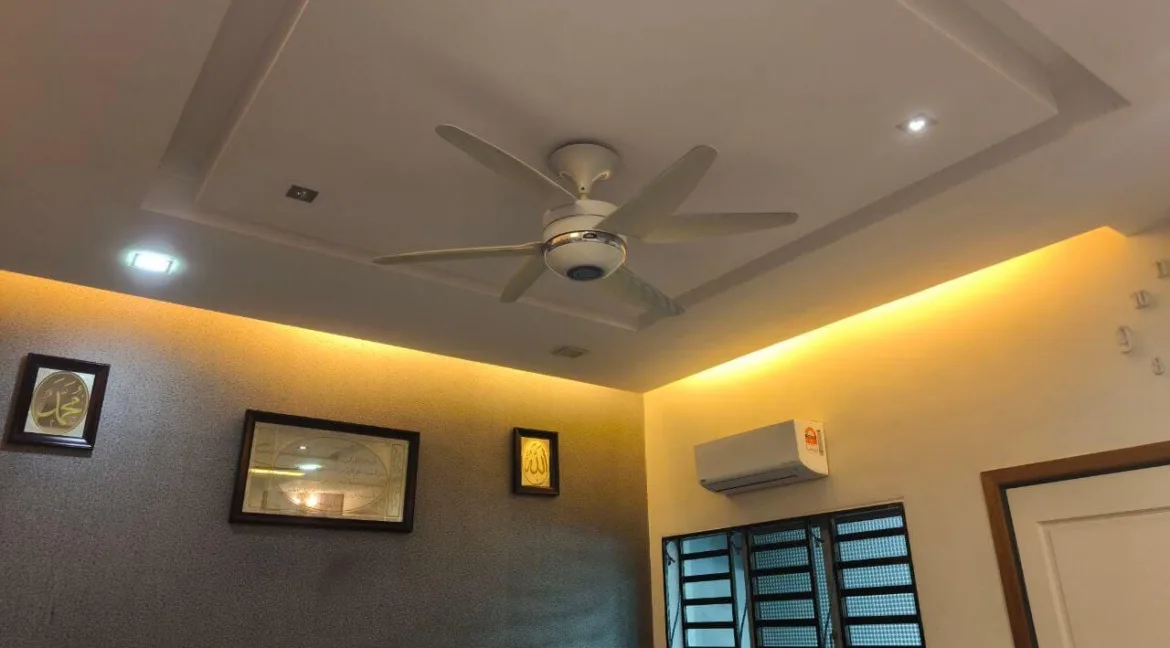 teres-dua-tingkat-untuk-dijual-pengkalan-mutiara-ipoh-07