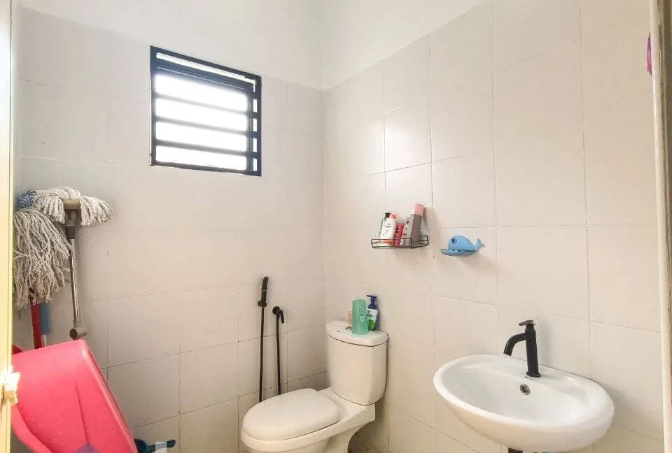 teres-setingkat-corner-lot-untuk-dijual-bandar-tasik-idaman-batu-gajah-19