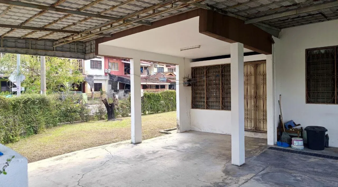 teres-setingkat-corner-lot-untuk-dijual-taman-anda-ipoh-02