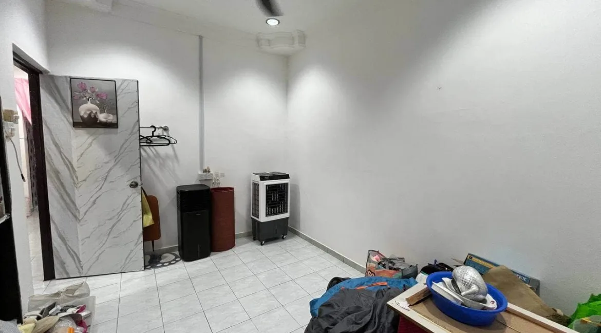 teres-setingkat-untuk-dijual-bandar-universiti-seri-iskandar-17