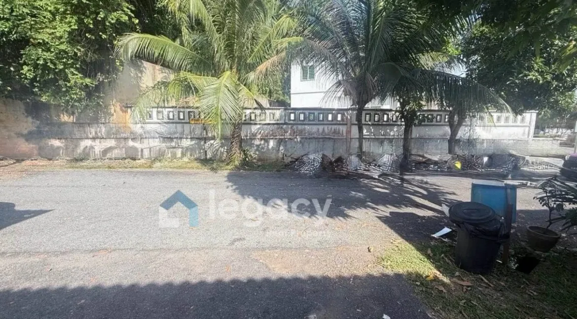 teres-setingkat-untuk-dijual-taman-anggerik-kuala-kangsar-04