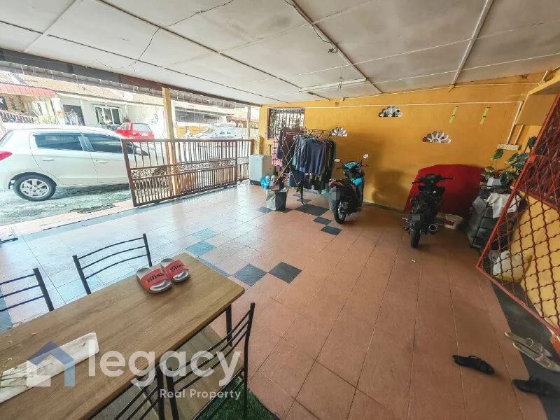 teres-setingkat-untuk-dijual-taman-sri-batik-lumut-03