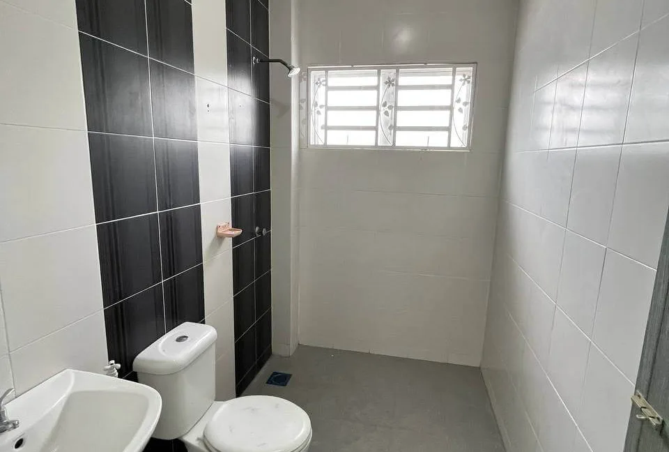 rumah-teres-2-tingkat-halaman-meru-permai-ipoh-12