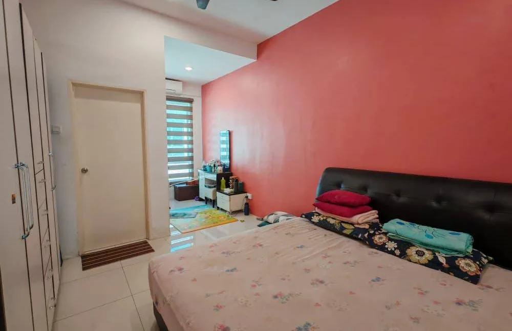 rumah-teres-dua-setengah-tingkat-untuk-dijual-di-pulai-heights-simpang-pulai-07