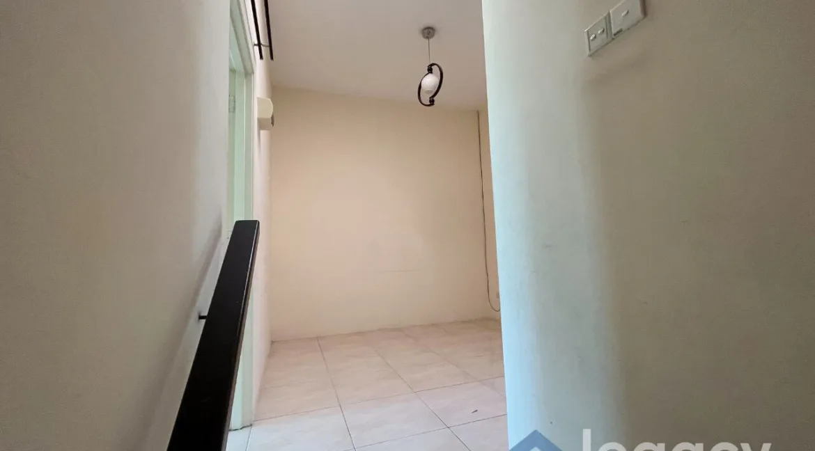 rumah-teres-dua-tingkat-di-bandar-pulai-jaya-simpang-pulai-perak-17