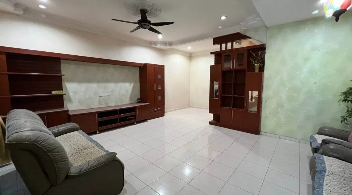 rumah-teres-dua-tingkat-untuk-dijual-di-taman-puncak-tambun-indah-ipoh-05