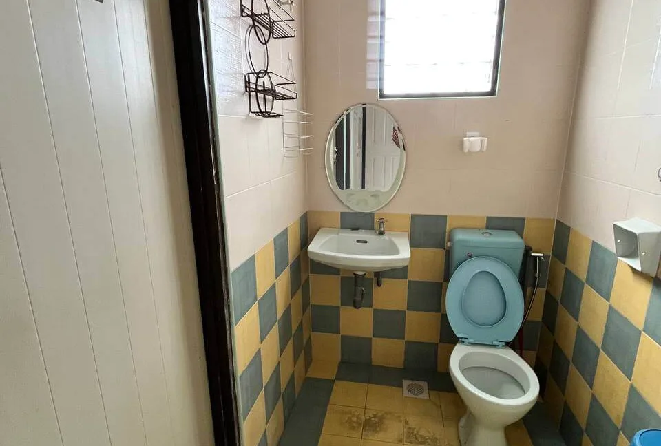 rumah-teres-dua-tingkat-untuk-dijual-di-taman-puncak-tambun-indah-ipoh-20