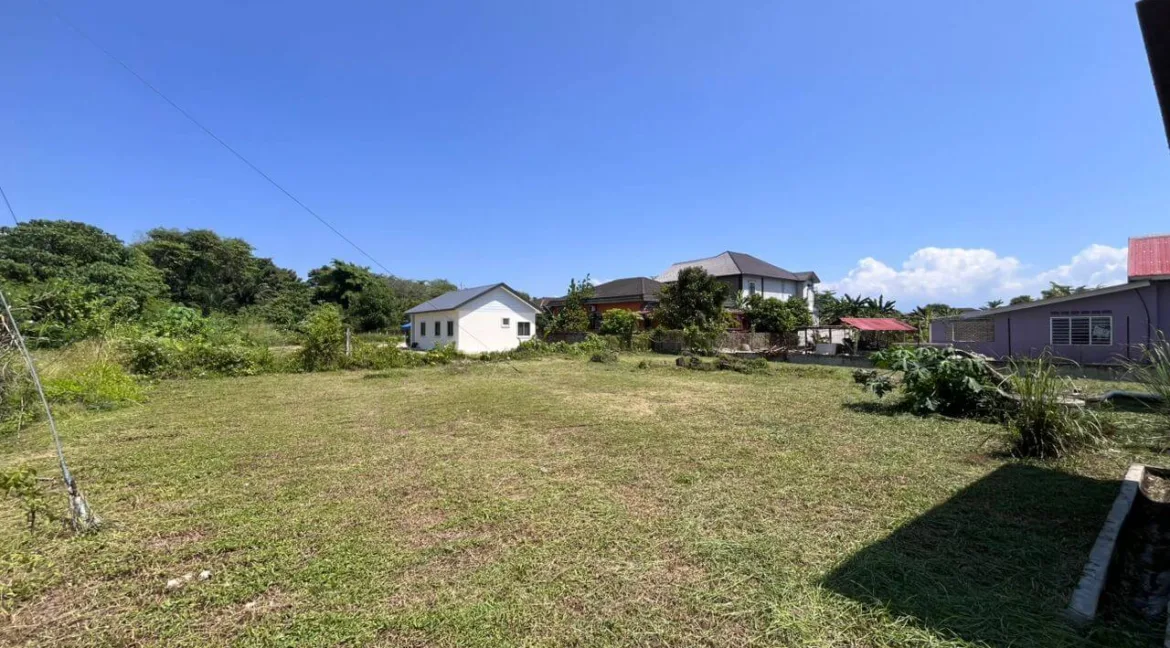 tanah-lot-kediaman-untuk-dijual-kampung-tersusun-sungai-terap-batu-gajah-09