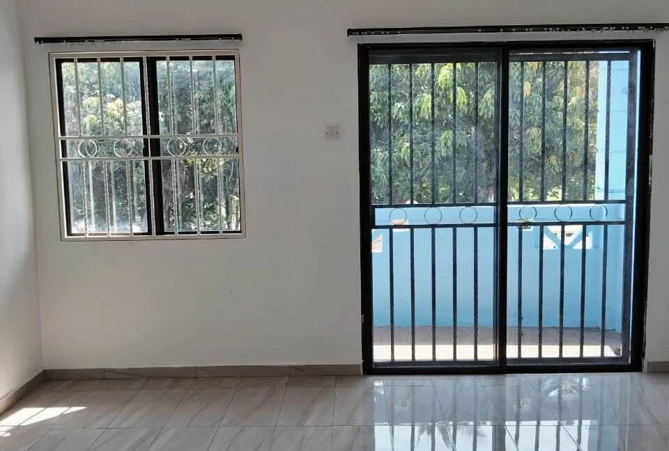 teres-dua-tingkat-untuk-dijual-halaman-meru-impian-bandar-meru-raya-ipoh-06