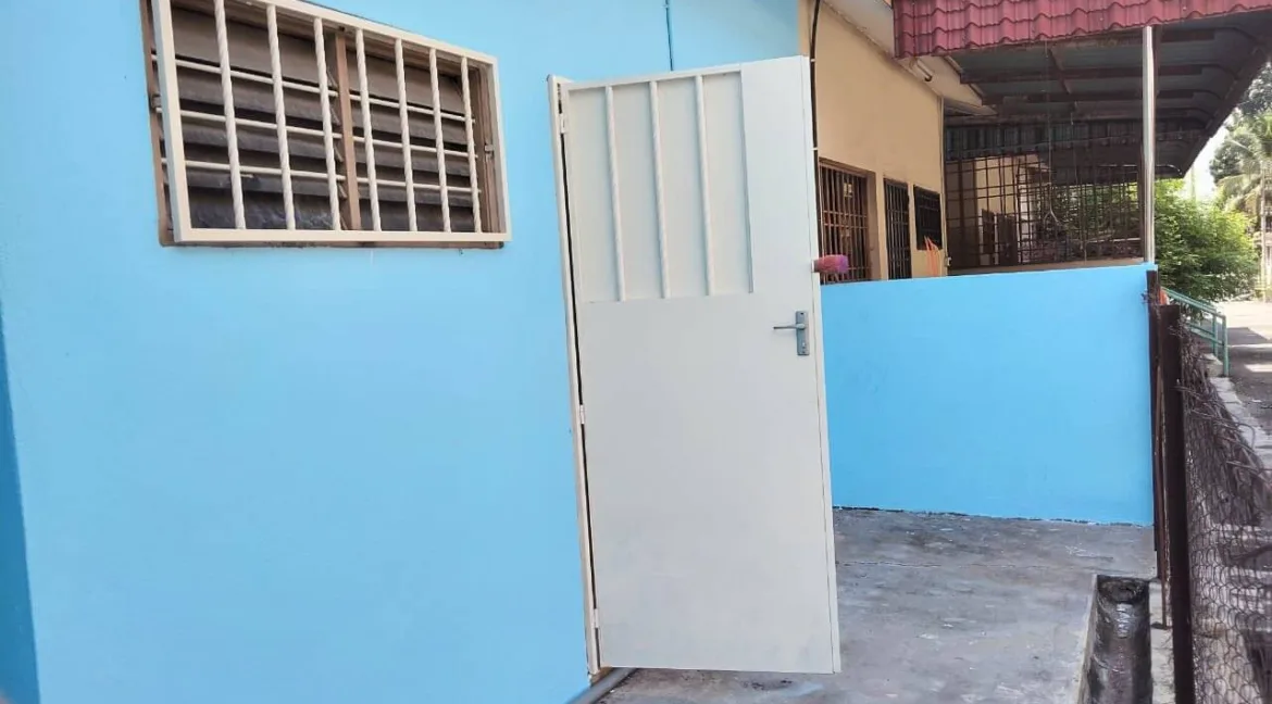 teres-dua-tingkat-untuk-dijual-halaman-meru-impian-bandar-meru-raya-ipoh-12