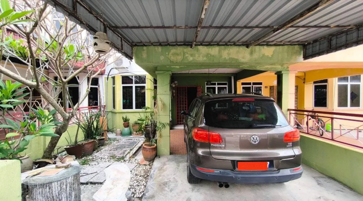 teres-dua-tingkat-untuk-dijual-taman-fasa-2b-seri-manjung-02