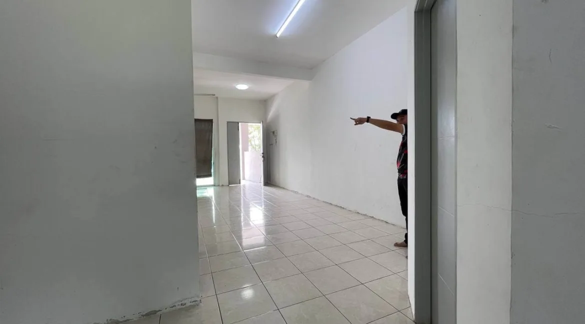 teres-setingkat-untuk-dijual-taman-tronoh-impian-tronoh-12