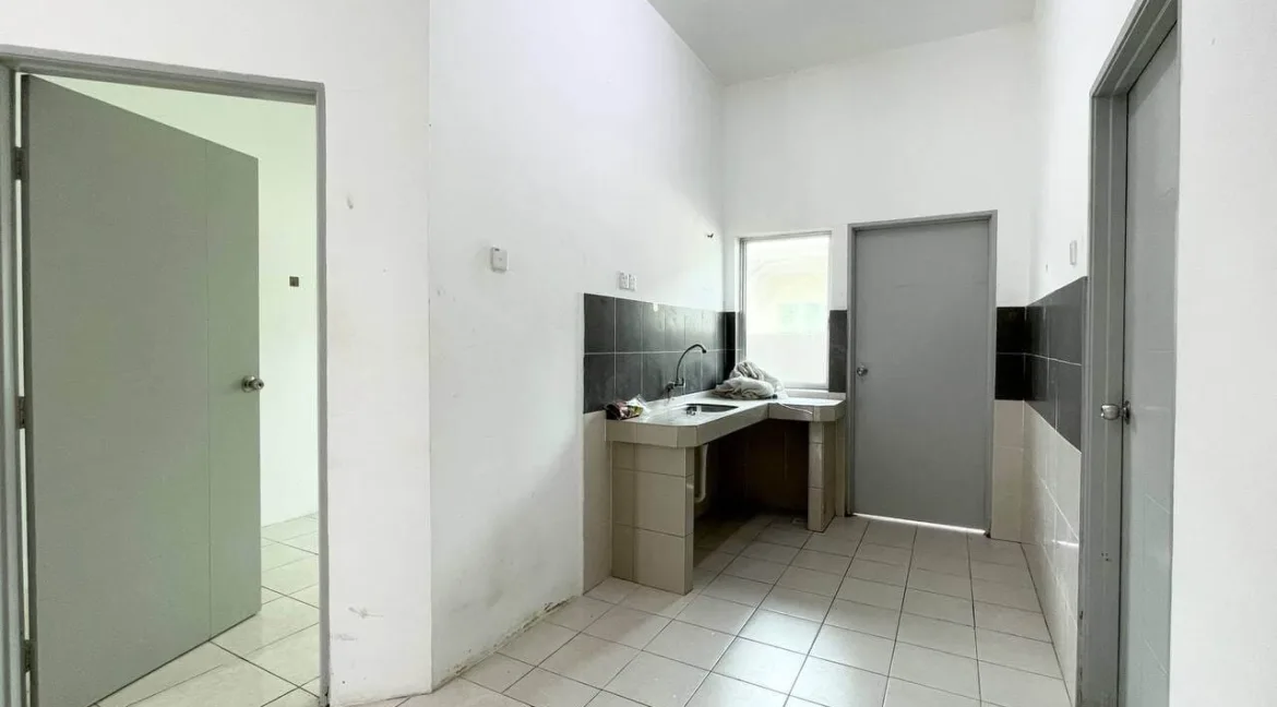 teres-setingkat-untuk-dijual-taman-tronoh-impian-tronoh-14