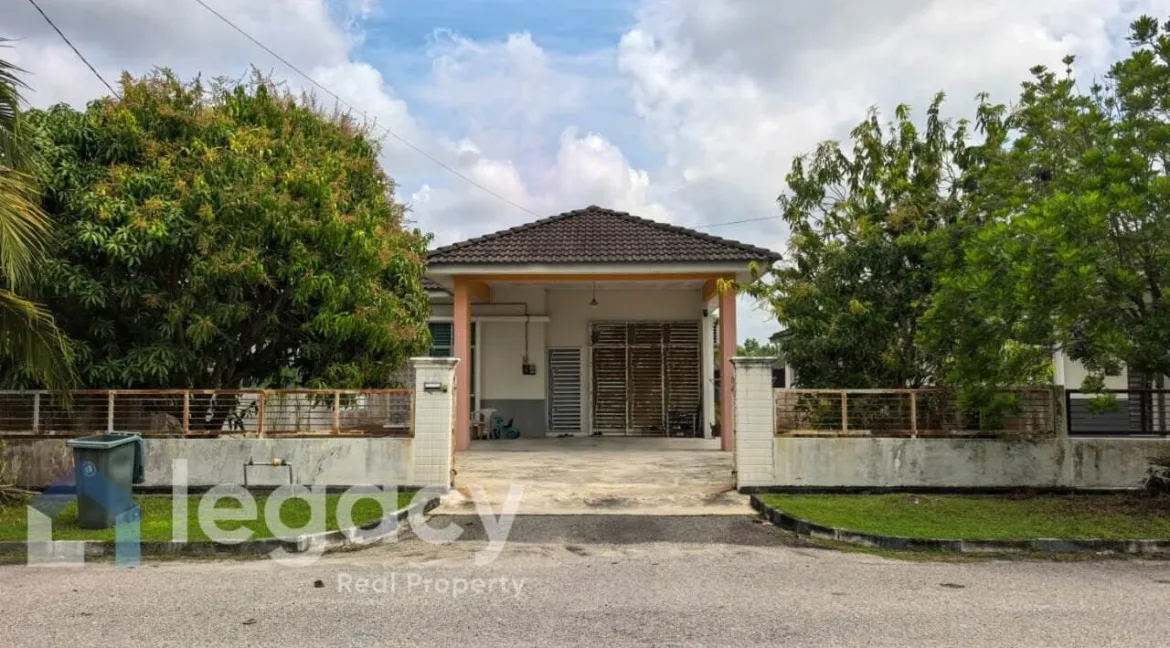 Banglo setingkat untuk dijual di Taman Mutiara Indah, Kuala Kurau, Perak