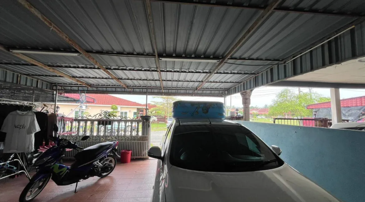 rumah-kos-rendah-setingkat-taman-raia-mesra-kampung-kepayang-06