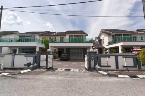 Rumah semi d dua tingkat untuk dijual di Meru Desa Park, Ipoh, Perak