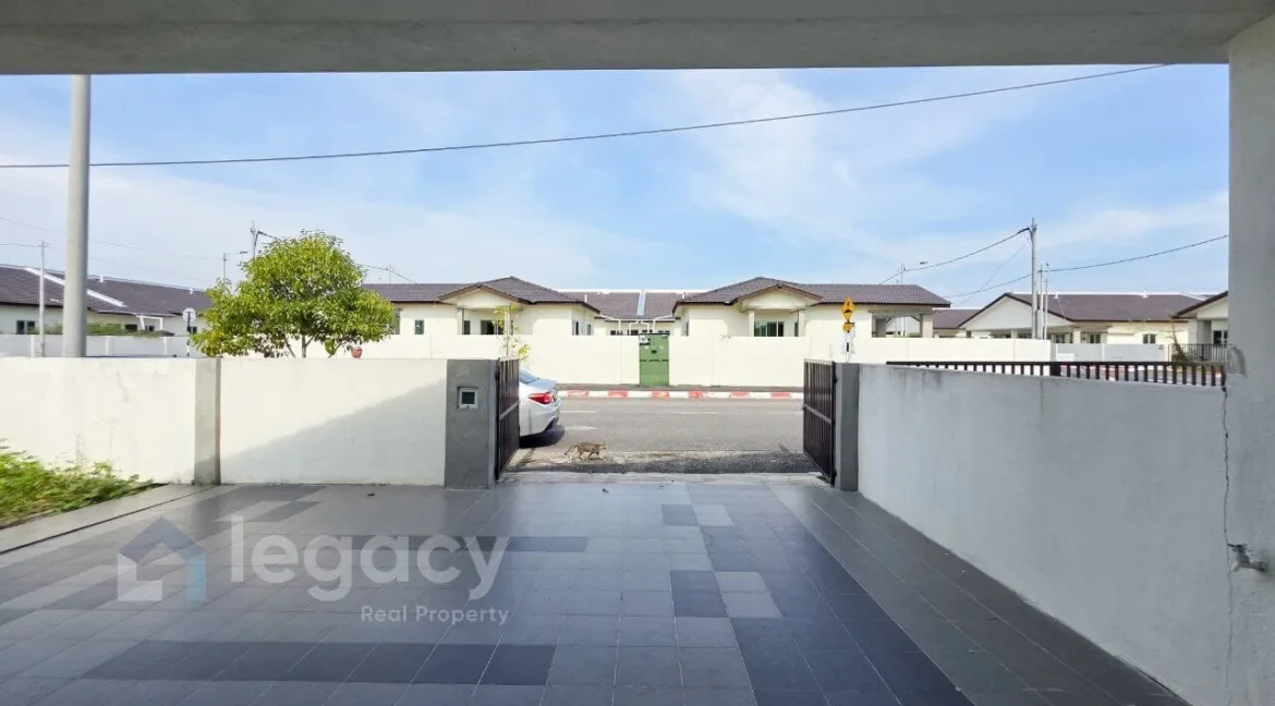 rumah-semi-d-setingkat-untuk-dijual-di-bandar-lagenda-teluk-intan-perak-lf-05