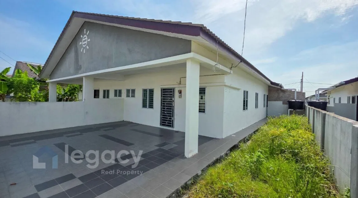 rumah-semi-d-setingkat-untuk-dijual-di-bandar-lagenda-teluk-intan-perak-lf-07