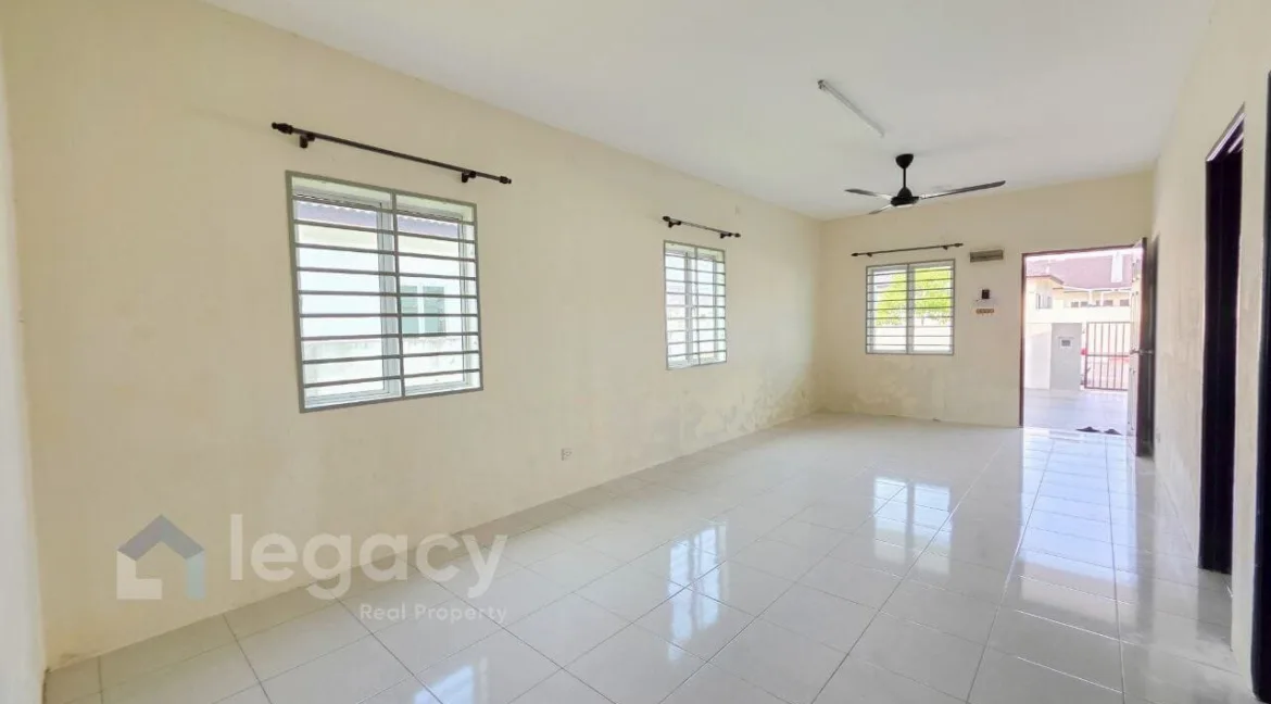 rumah-semi-d-setingkat-untuk-dijual-di-bandar-lagenda-teluk-intan-perak-lf-16