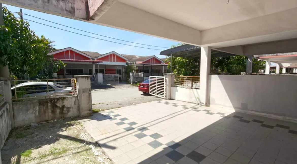 rumah-setingkat-untuk-dijual-di-lakeville-seri-iskandar-04