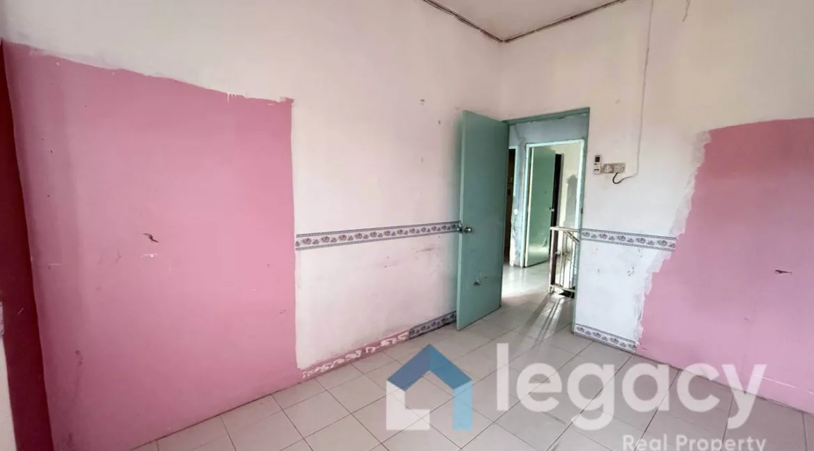 rumah-teres-dua-tingkat-kos-rendah-taman-sri-desa-tawas-ipoh-13