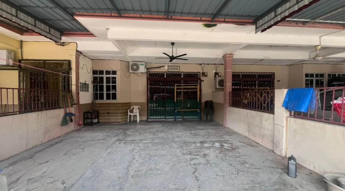 rumah-teres-dua-tingkat-untuk-dijual-di-taman-wangsa-jaya-tanjong-malim-02