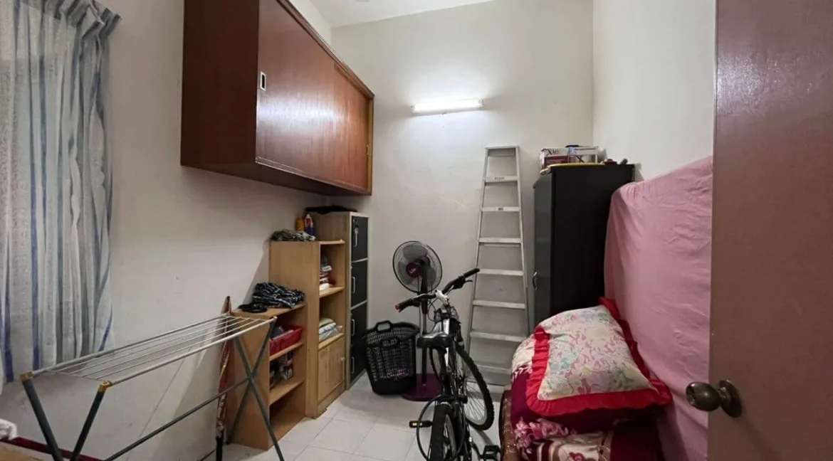 rumah-teres-dua-tingkat-untuk-dijual-di-taman-wangsa-jaya-tanjong-malim-17