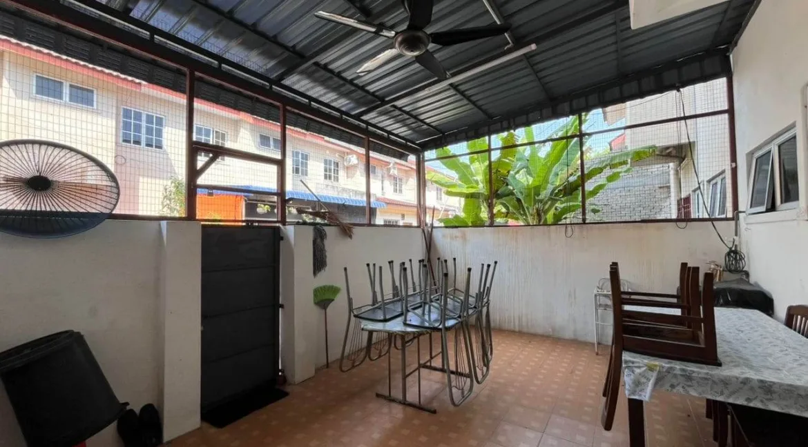 rumah-teres-dua-tingkat-untuk-dijual-di-taman-wangsa-jaya-tanjong-malim-20