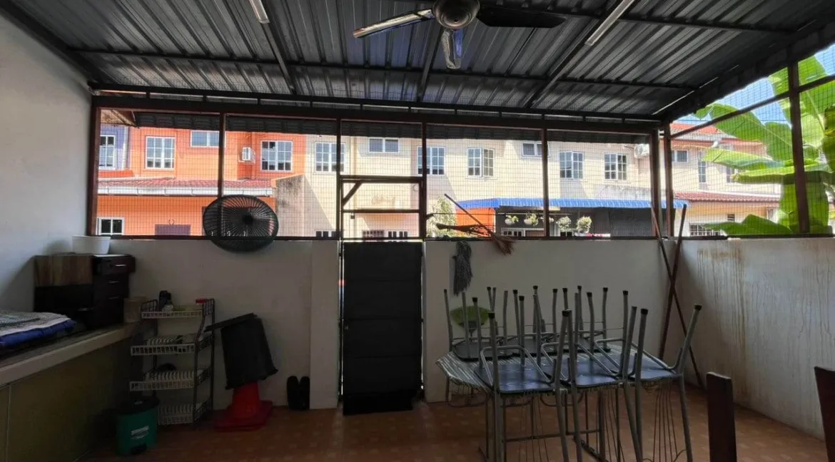 rumah-teres-dua-tingkat-untuk-dijual-di-taman-wangsa-jaya-tanjong-malim-22