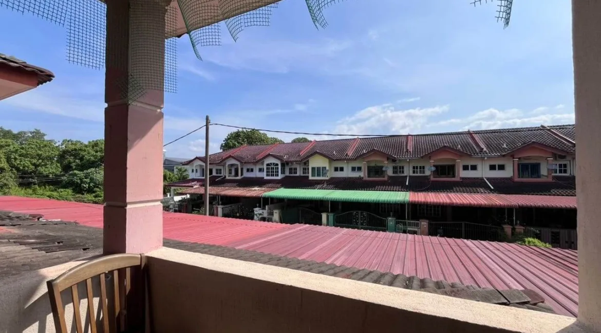 rumah-teres-dua-tingkat-untuk-dijual-di-taman-wangsa-jaya-tanjong-malim-29