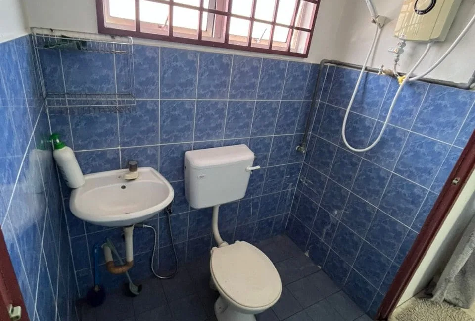 rumah-teres-dua-tingkat-untuk-dijual-di-taman-wangsa-jaya-tanjong-malim-32