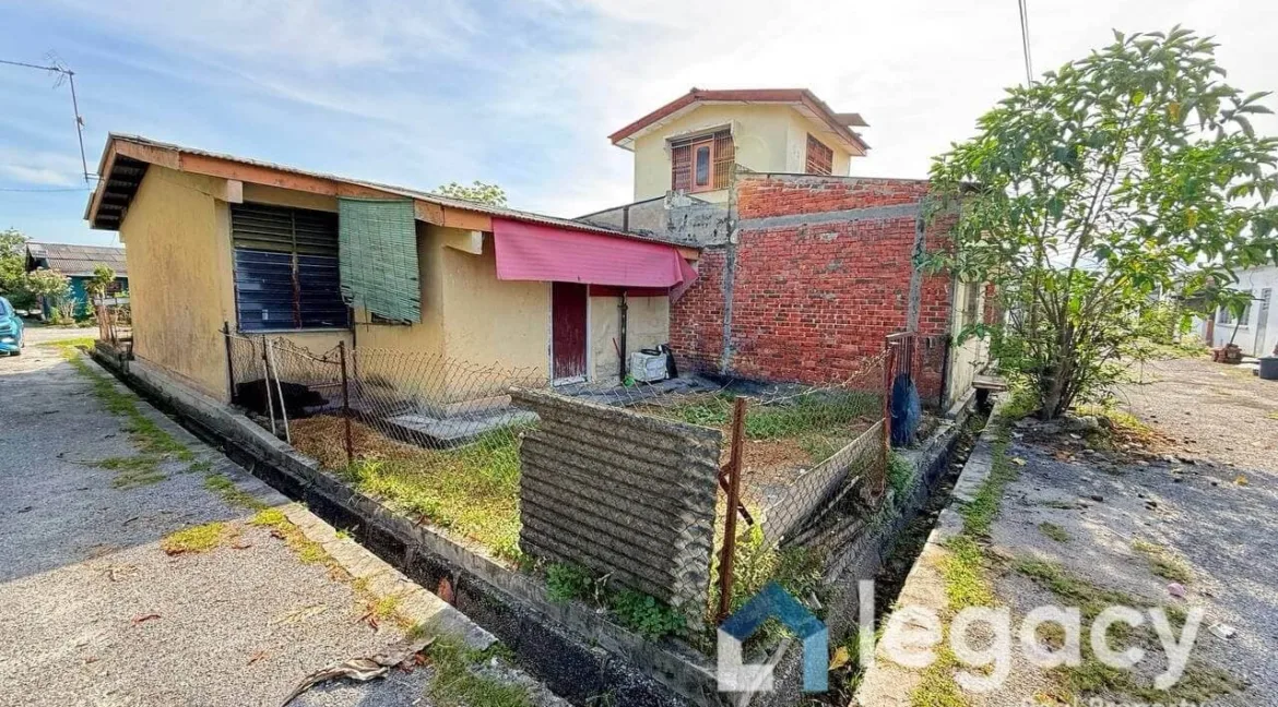 rumah-teres-setingkat-corner-lot-untuk-dijual-di-kampung-muhibbah-sungai-siput-20
