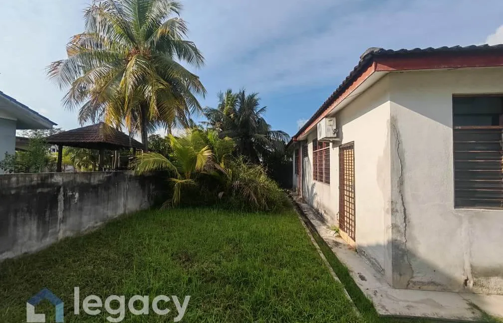 rumah-banglo-satu-tingkat-untuk-dijual-di-taman-desa-bayu-manjung-07