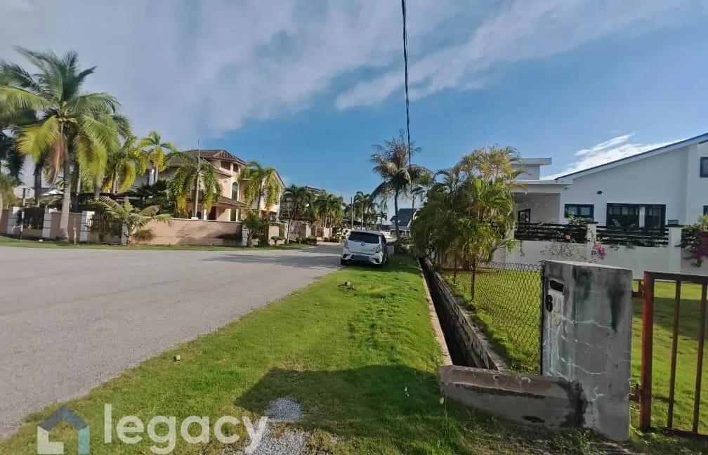 rumah-banglo-satu-tingkat-untuk-dijual-di-taman-desa-bayu-manjung-08