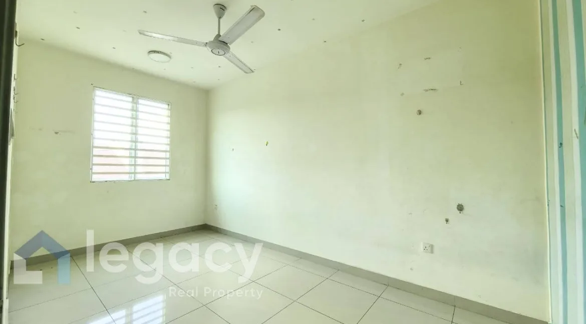 rumah-teres-2-tingkat-untuk-dijual-di-taman-klebang-putra-ipoh-09