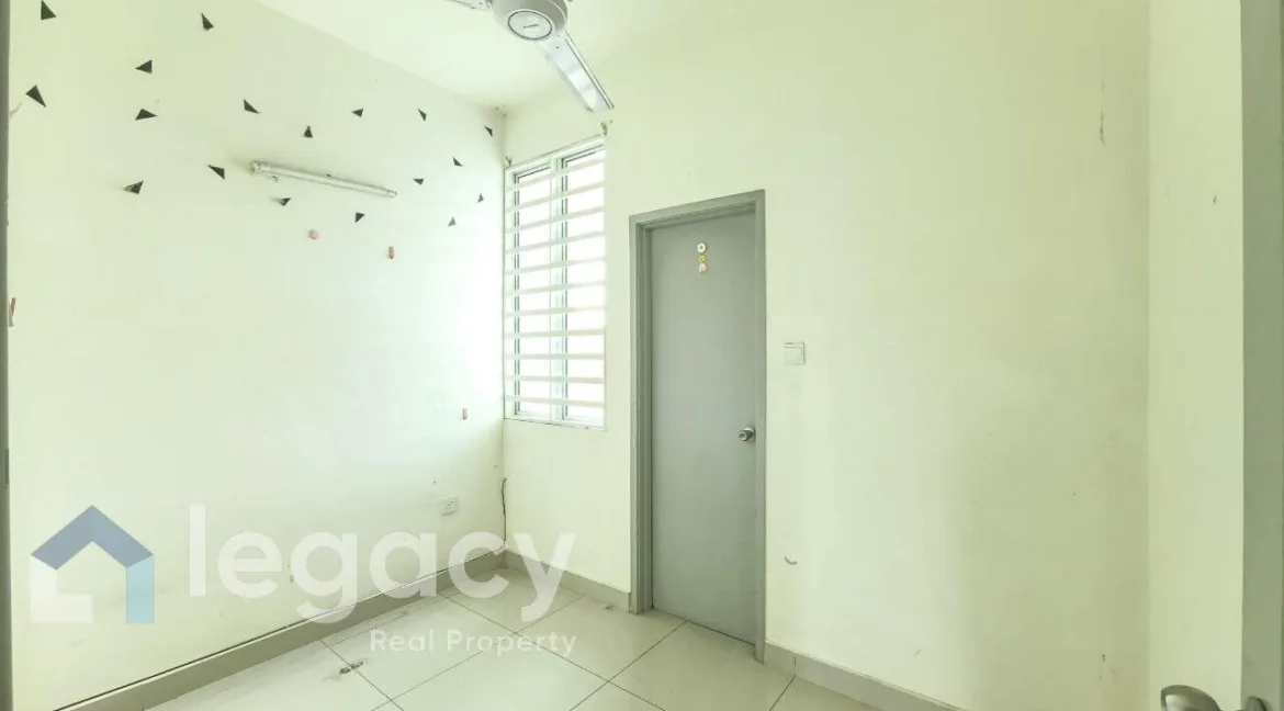 rumah-teres-2-tingkat-untuk-dijual-di-taman-klebang-putra-ipoh-10