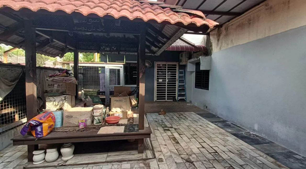 rumah-teres-setingkat-corner-lot-untuk-dijual-di-bandar-baru-seri-klebang-ipoh-05