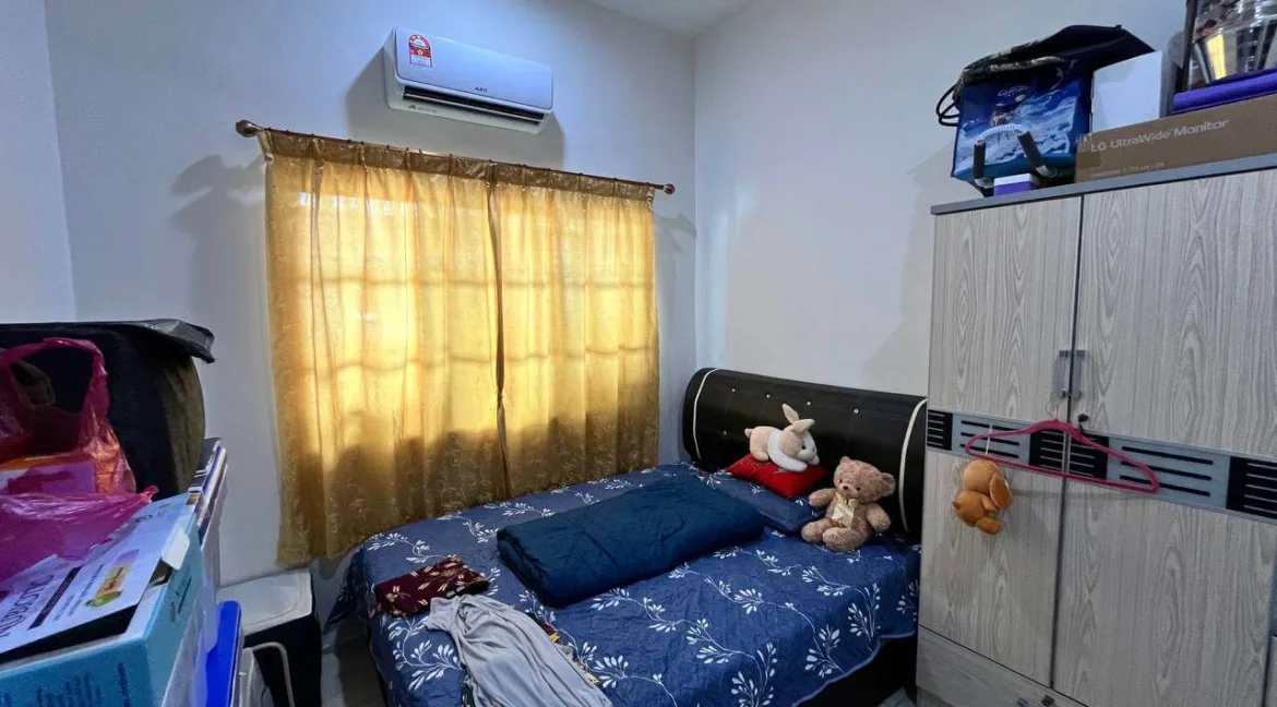 rumah-teres-setingkat-taman-emas-bidor-10