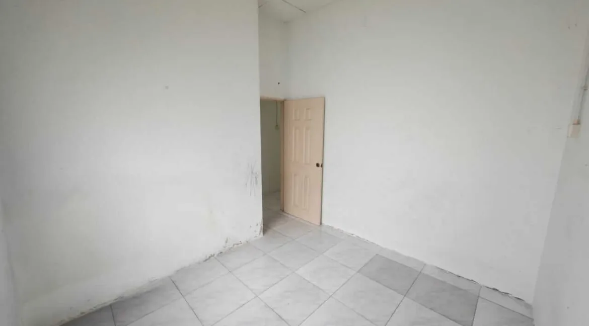 rumah-teres-setingkat-untuk-dijual-di-taman-pinji-ria-ipoh-22