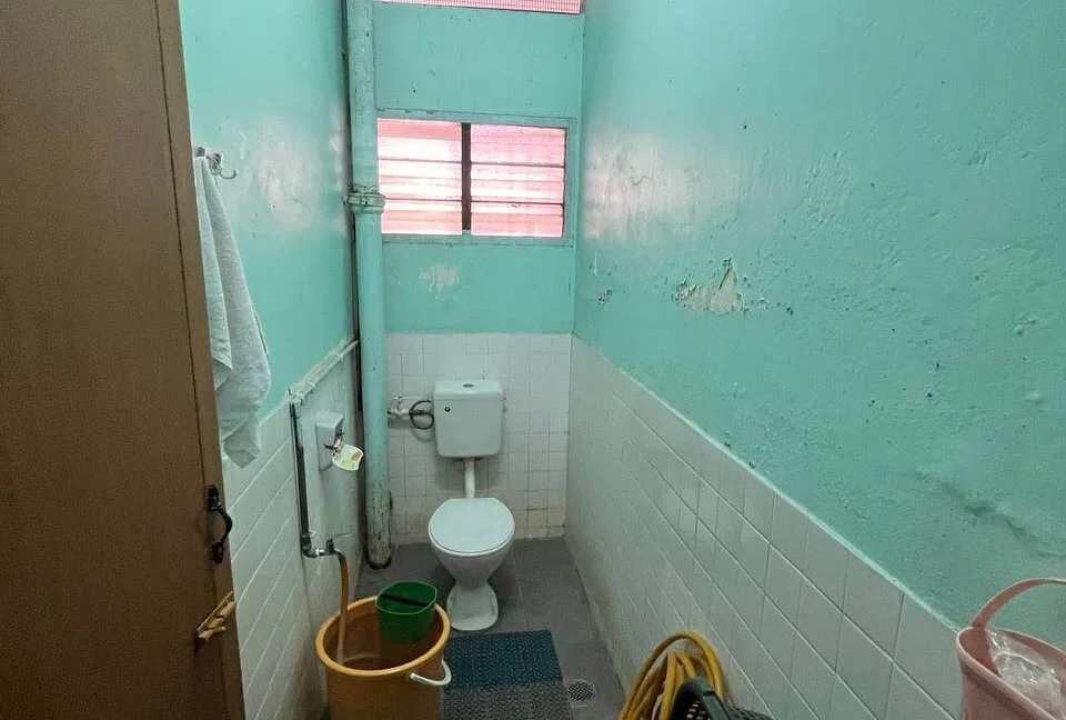 rumah-teres-setingkat-untuk-dijual-di-taman-silibin-ipoh-14