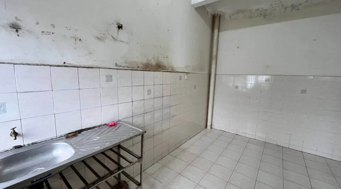 rumah-teres-setingkat-untuk-dijual-di-taman-tronoh-hijau-tronoh-nn-10