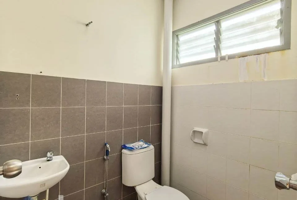 teres-dua-tingkat-taman-meru-perdana-ipoh-15