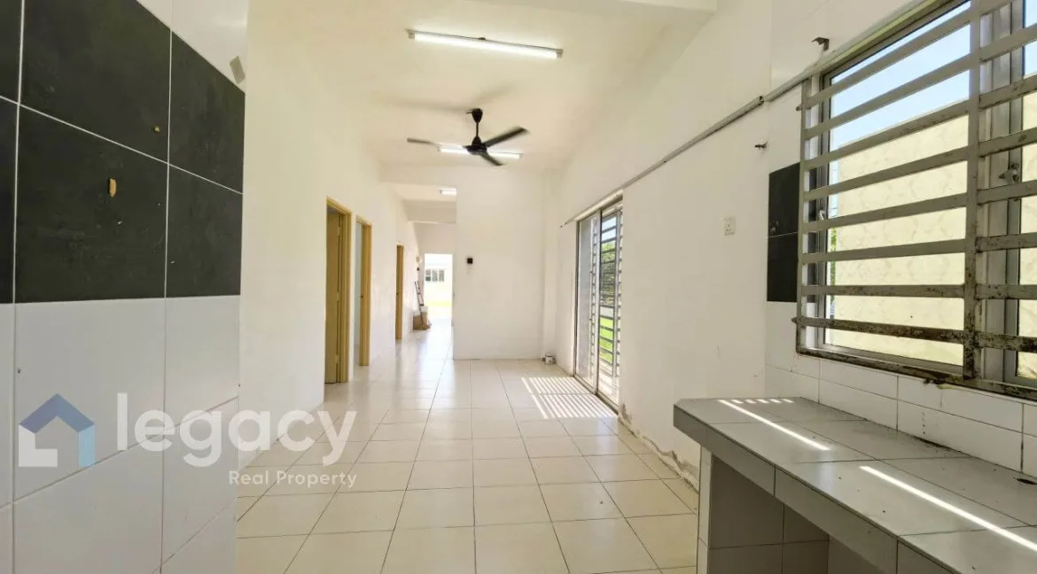 teres-setingkat-corner-lot-taman-kota-wira-kamunting-13
