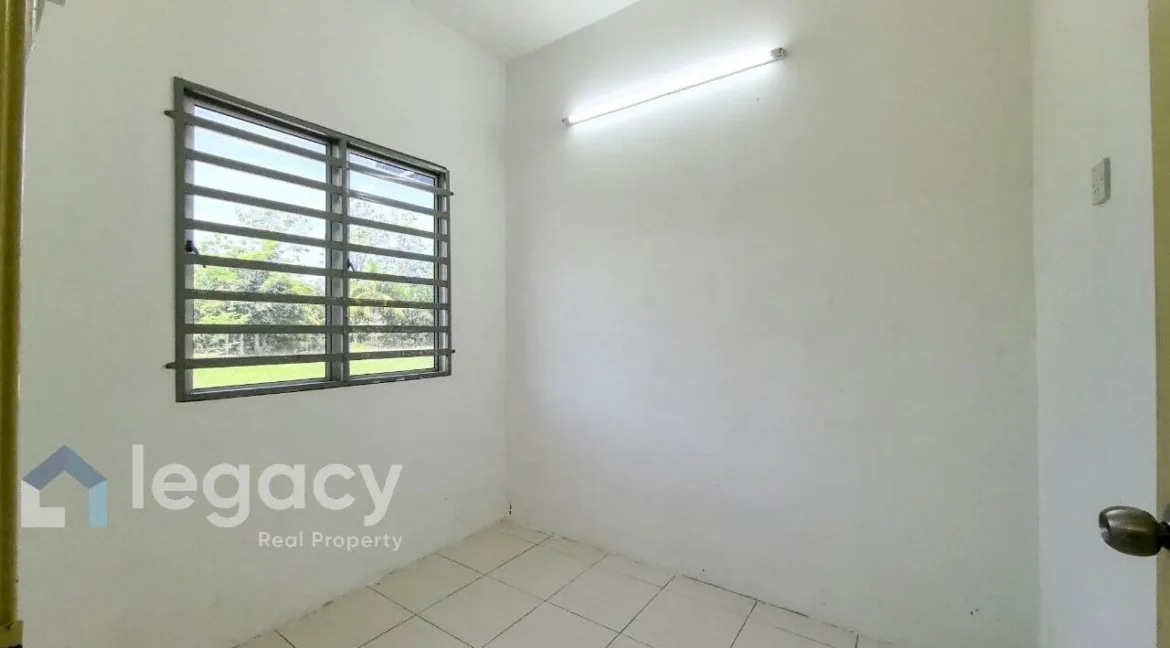 teres-setingkat-corner-lot-taman-kota-wira-kamunting-14