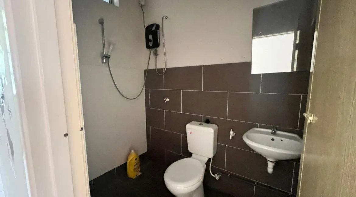 teres-setingkat-untuk-dijual-di-taman-metro-pengkalan-batu-gajah-fhp-13