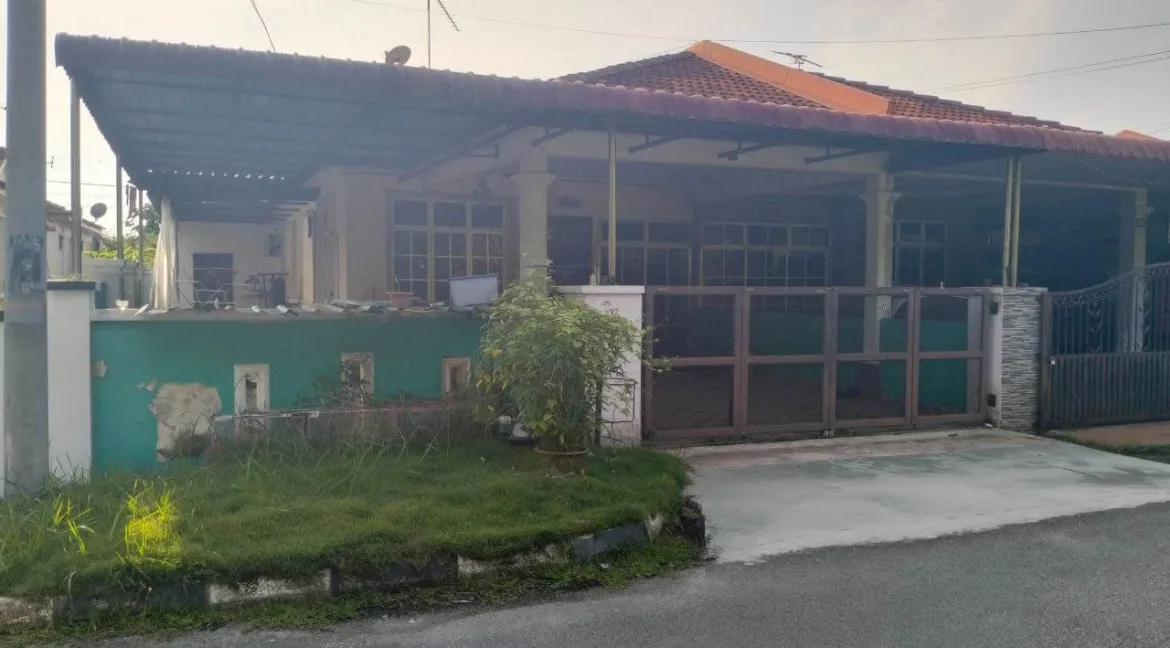 Rumah semi d setingkat untuk dijual di Taman Aman Sejahtera, Parit Buntar, Perak